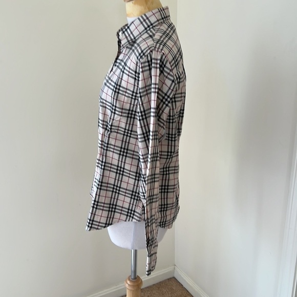 Burberry London large long sleeve button up plaid shirt. - Picture 2 of 10
